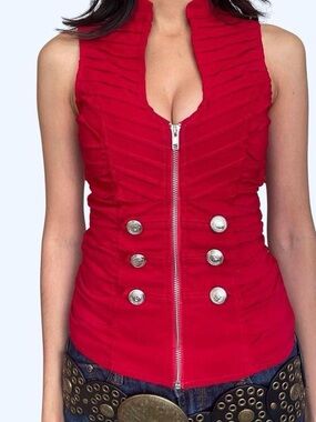 Oh Yes Red Zip-Up Ruched Top 🔥